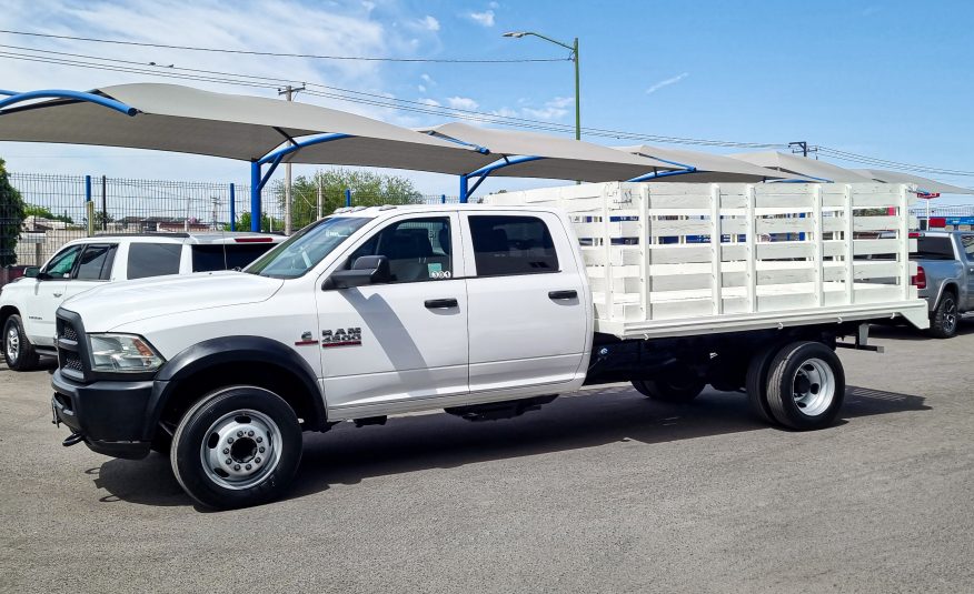 DODGE RAM 4500 DOBLE CABINA / CAJA REDILAS 2016