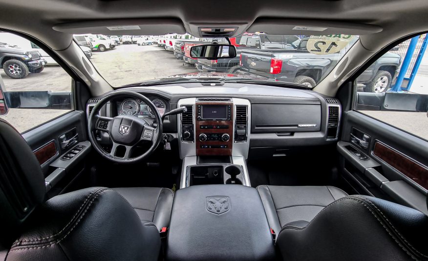 DODGE RAM 3500 LARAMIE 4X4 DOBLE CABINA 2012