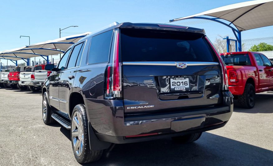 CADILLAC ESCALADE 2016