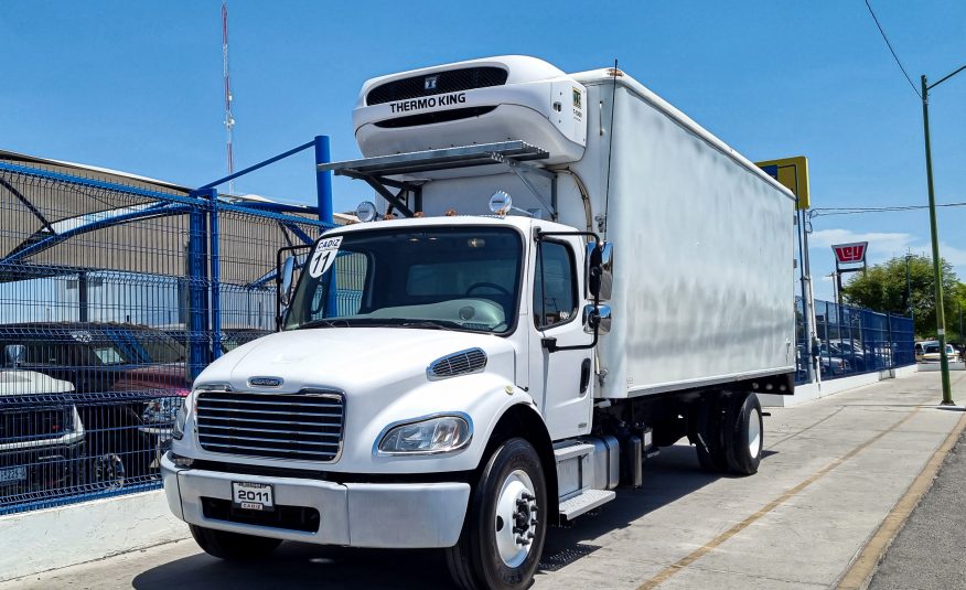 FREIGHTLINER M2106 REFRIGERADO 2011