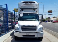 FREIGHTLINER M2106 REFRIGERADO 2011