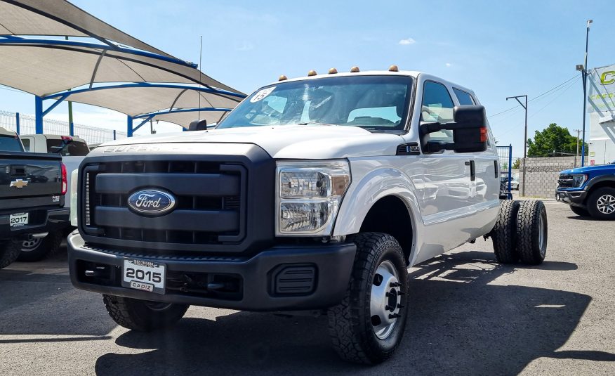 FORD F-350 CHASIS CAB 4X4 2015