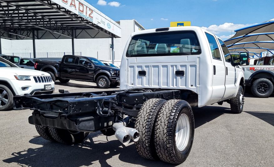 FORD F-350 CHASIS CAB 4X4 2015