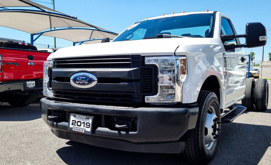 FORD F-350 SUPER DUTY CHASIS CABINA 2019