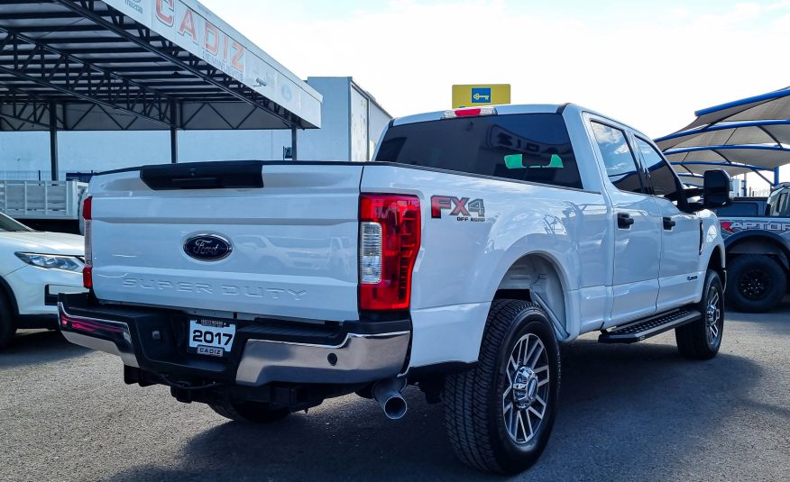 FORD F-250 SUPER DUTY BLINDAJE NIVEL V PLUS 2017